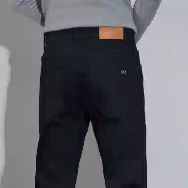 羽浅 秋冬季潮牌百搭棉弹舒适长裤时尚简约刺绣潮流耐磨修身小直筒牛仔裤 男款