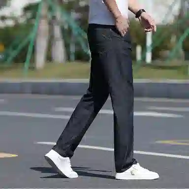 羽浅 高档舒适天丝莱赛尔时尚长裤夏季轻薄百搭商务休闲大码裤子潮流后袋小标识宽松直筒牛仔裤 男款