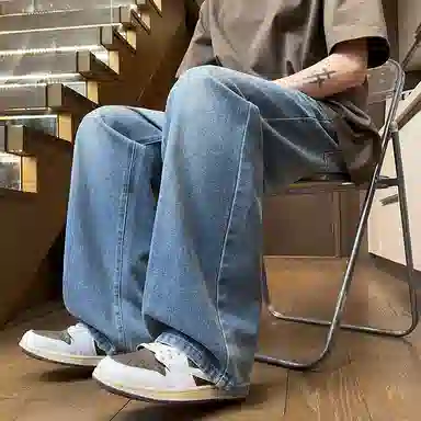 羽浅 春夏季直筒休闲青少年美式高街潮牌阔腿百搭宽松牛仔裤 男款
