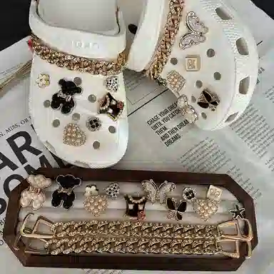 crocs DIY