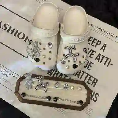 crocs DIY