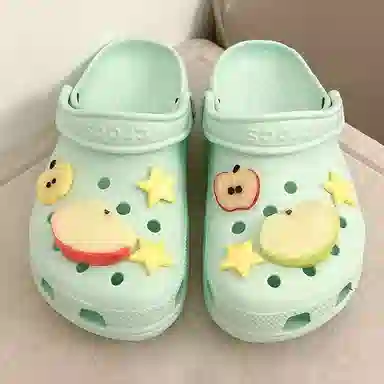 Crocs DIY