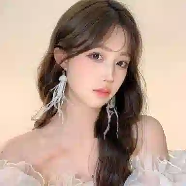 【心动于此~超仙羽毛】 攸委 彩色水母耳钉亮片流苏 甜美可爱少女心 毛绒长款耳环气质 串珠 度假风小众设计感时尚百搭精致耳饰 女款