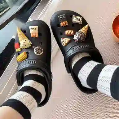 crocs DIY