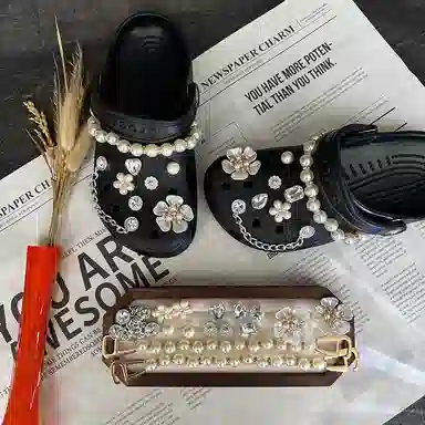crocs DIY