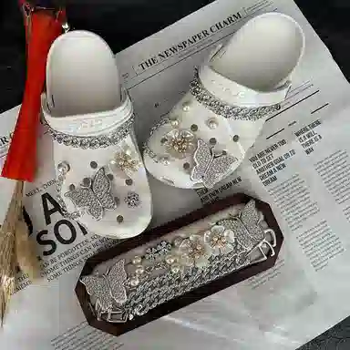 crocs DIY