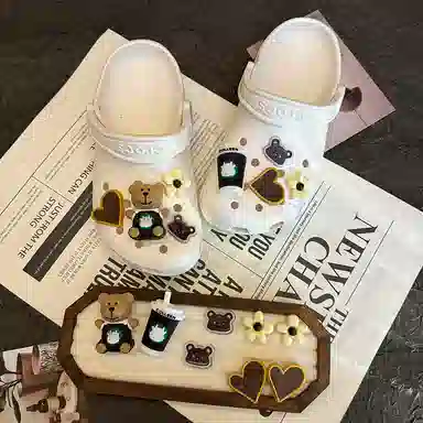 crocs DIY
