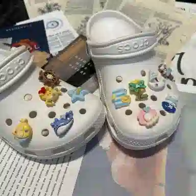 crocs DIY