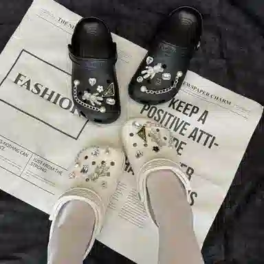 crocs DIY