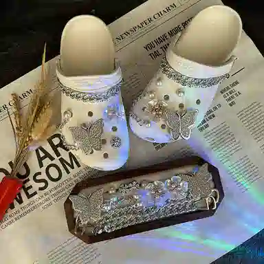 crocs DIY