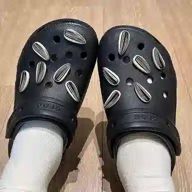crocs DIY