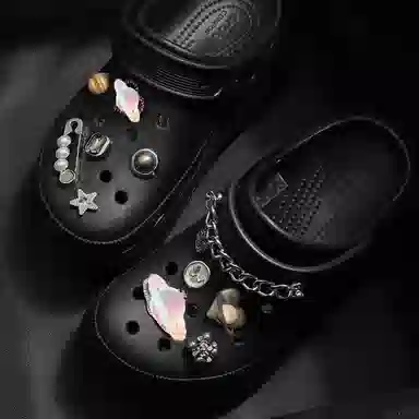 Crocs DIY