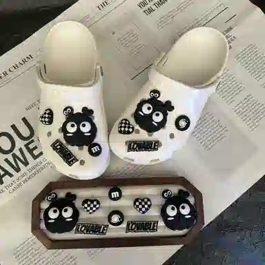 crocsinsDIY