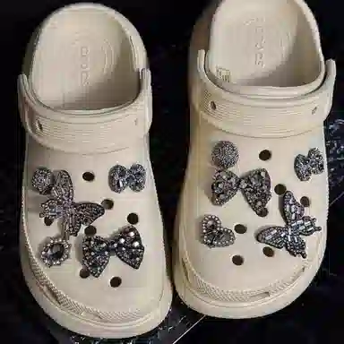 crocs DIY