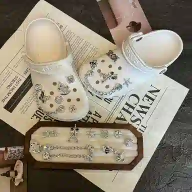 crocs DIY