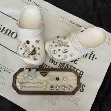 crocs DIY
