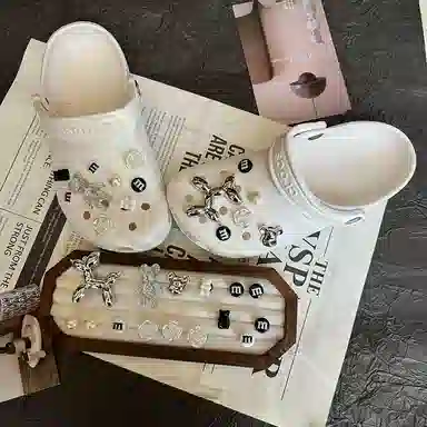 crocs DIY