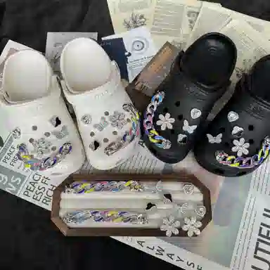 crocs DIY