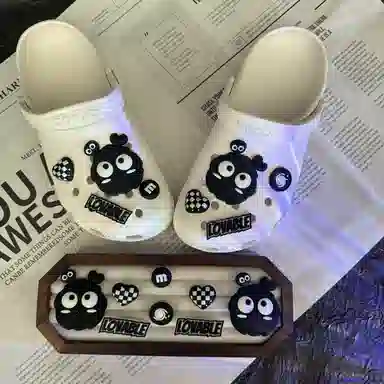 crocsinsDIY