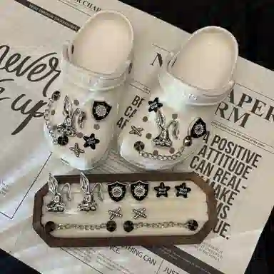 crocs DIY