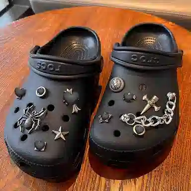 Y2K Crocs