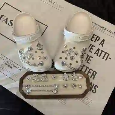 crocs DIY