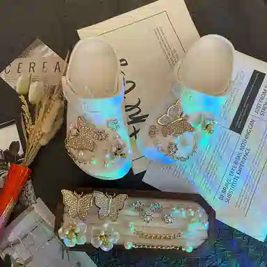 【花蕊金蝶链条】 攸委 小香风洞洞鞋配件 装饰泡芙鞋花配饰高级感时尚百搭云朵通用 树脂 鞋扣 男女同款情侣款