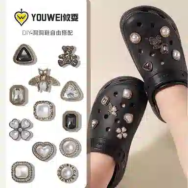 crocs DIY