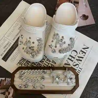 crocs DIY