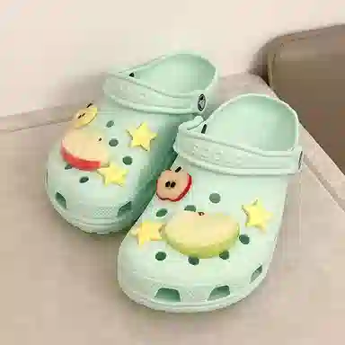Crocs DIY