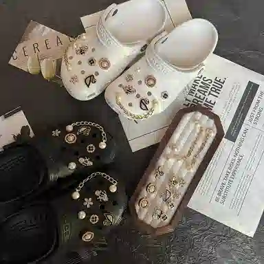 crocsDIY
