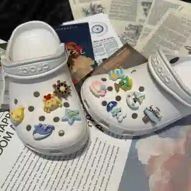 crocs DIY