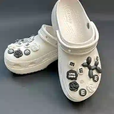 m crocs DIY