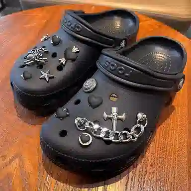 Y2K Crocs