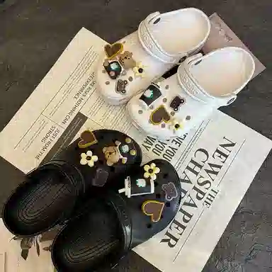 crocs DIY