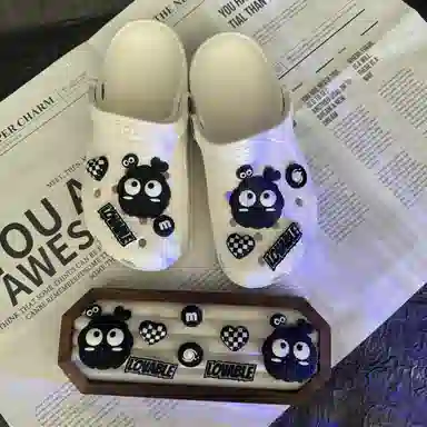 crocsinsDIY