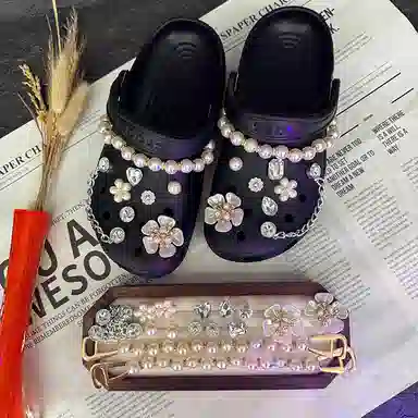 crocs DIY