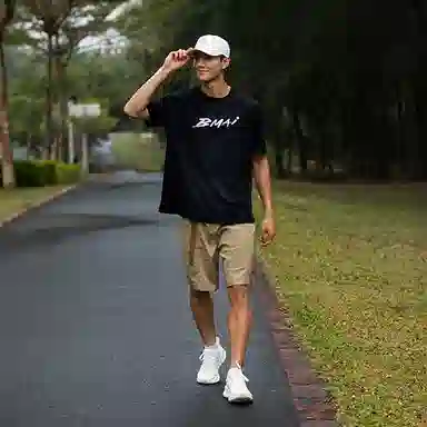 BMAI T