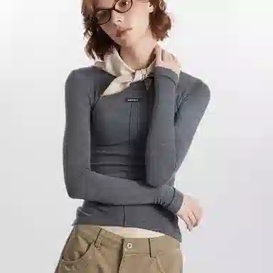 水中花 纯色修身套头打底针织衫 女款