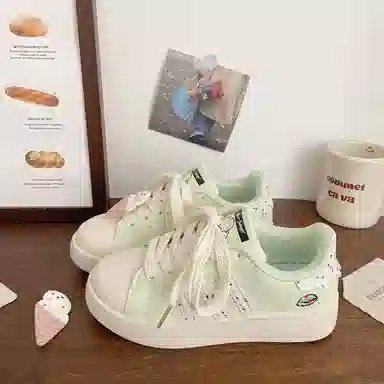 小鹿米利 时尚百搭 防滑 低帮 板鞋 女款