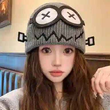 冠辉 韩版机器人保暖卡通大眼睛百搭潮可爱卡通萌系搞怪眼睛笑脸 棉线 绒线帽 男女同款情侣款