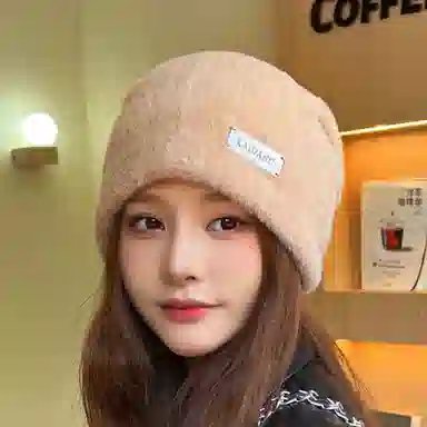 冠辉 白色毛茸茸保暖帽可爱秋冬冷帽护耳显脸小包头帽秋冬季仿兔毛保暖百搭防寒显脸小#好运 毛绒 帽子 女款