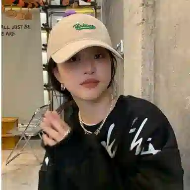 冠辉 美式高街潮牌字母刺绣休闲百搭显脸小宽檐遮阳防晒遮阳太阳韩版时尚潮字母刺绣百搭 棉 鸭舌帽 男女同款情侣款