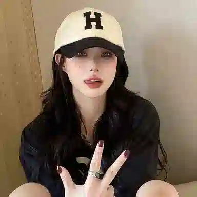 冠辉 韩系街头时尚百搭撞色潮流遮阳防晒棒球帽拼色刺绣休闲时尚大帽檐显脸小时尚百搭防晒遮阳潮人必备 棉 鸭舌帽 男女同款情侣款