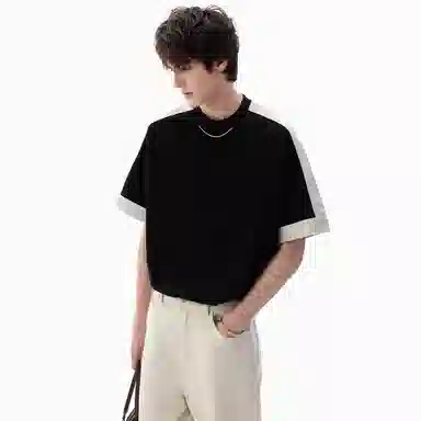 CHIC ERRO T
