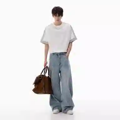 CHIC ERRO T