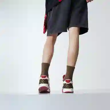 Asics Gel-Fuse New Year Burgundy