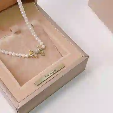 NGNATURAL GEMS choker