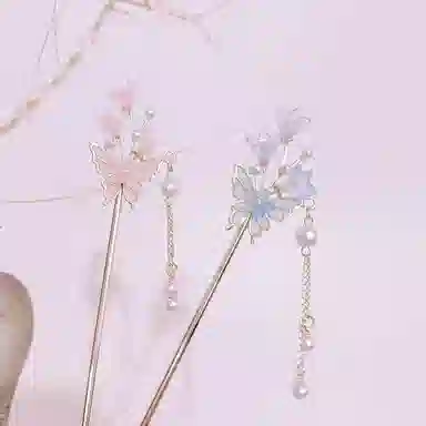 【愿君福叠】 指尖瑰宝 彩蝶翩翩蝴蝶花朵发钗高级感珍珠流苏步摇新中式古风盘发发饰簪花优雅气质 镀银 发簪 女款