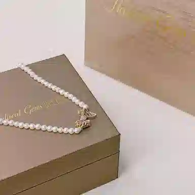 NGNATURAL GEMS choker